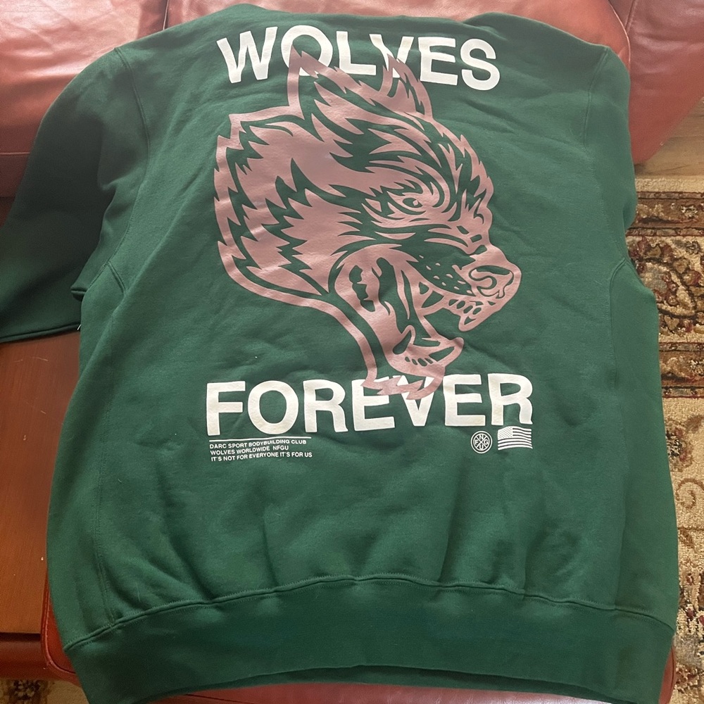 2xl Darc Sport wolves forever hoodie